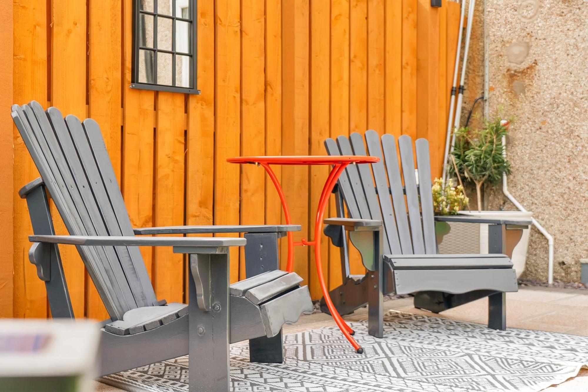 Crewe Apartment - 2 Bed, Free Off Street Parking And Private Garden EDI Buitenkant foto